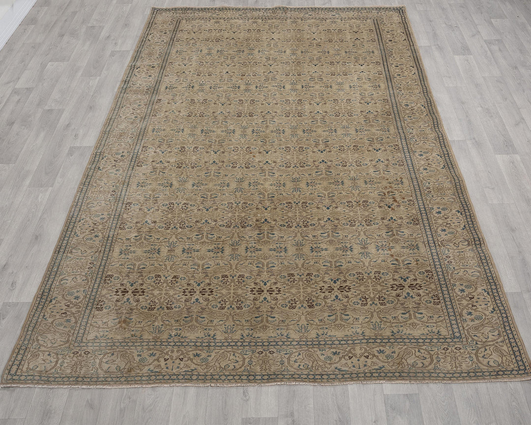 Faded Oushak Rug 6' 2" x 9' 8" | No. VR70714