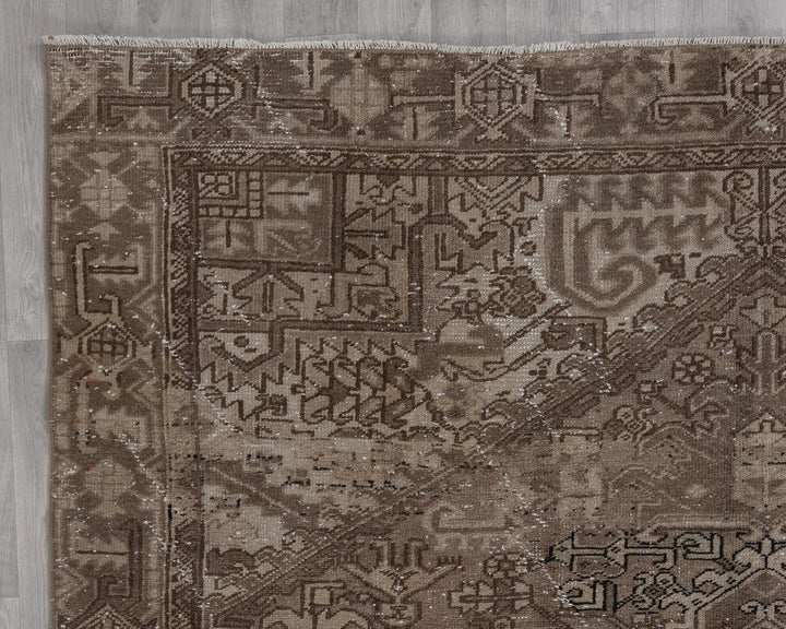 Neutral Oushak Rug 8' x 11' | No. VR98975