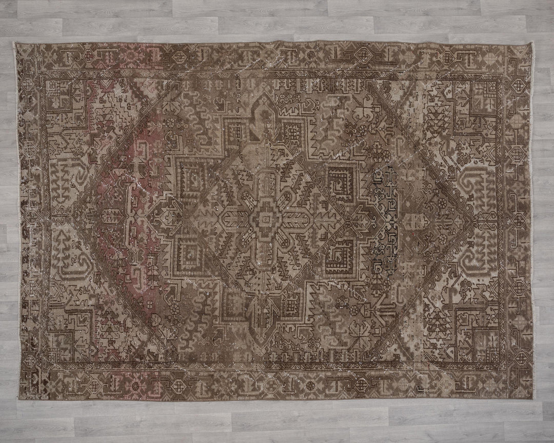 Neutral Oushak Rug 8' x 11' | No. VR98975