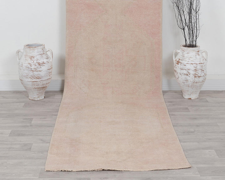 Neutral Runner Rug 3' 2" x 11' 7" | No. VR14675