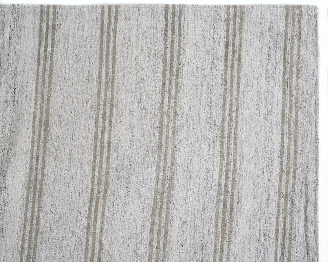 Faded Kilim Rug 6' 2" x 9' 4" | No. VR73205