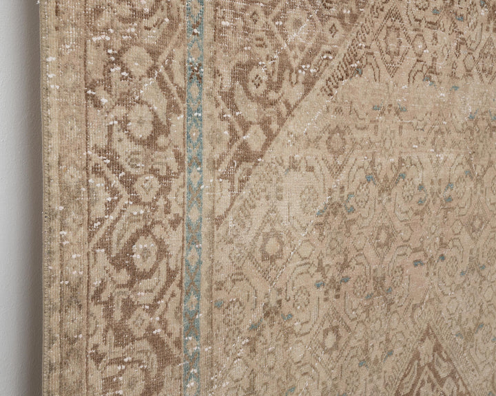 Beige Oushak Rug 6' 9" x 9' 8" | No. VR47879