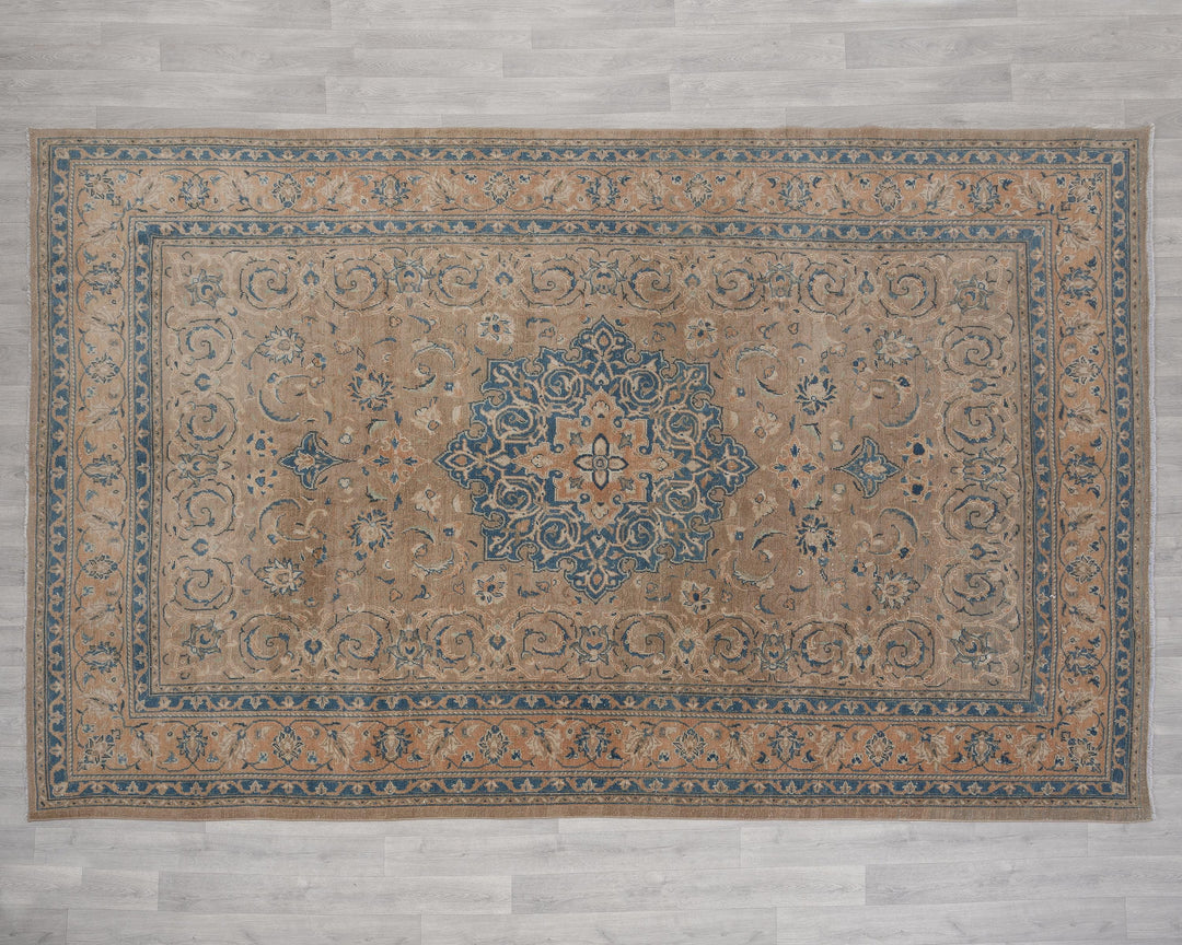 Muted Oushak Rug 7' 3" x 10' 8" | No. VR44927