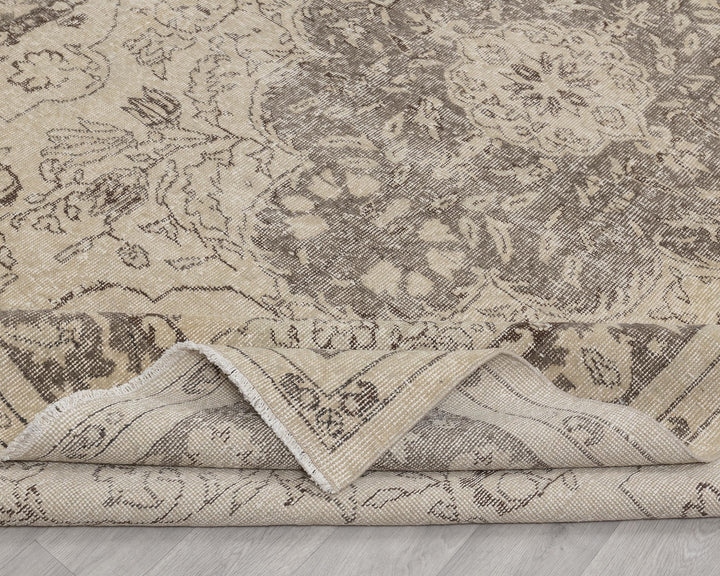 Oushak Rug 6' 7" x 10' 4" | No. VR10859