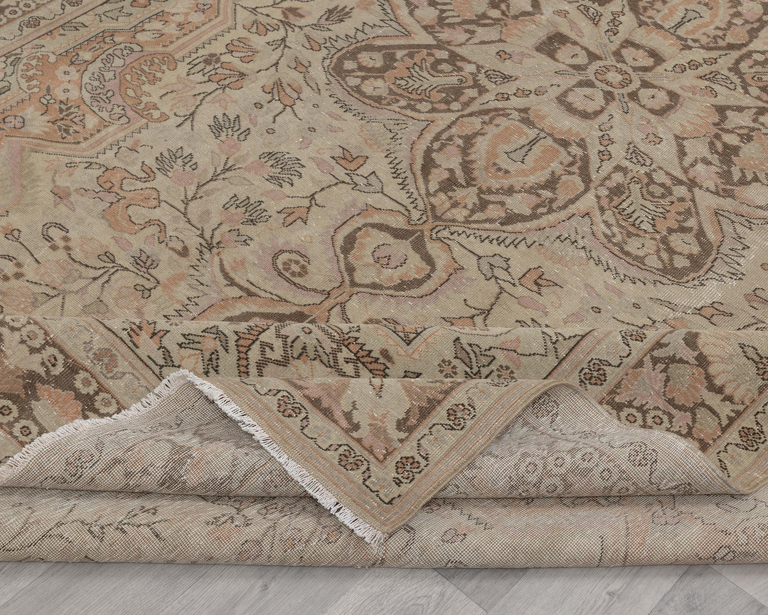 Pastel Oushak Rug 6' 5" x 9' 5" | No. VR59877