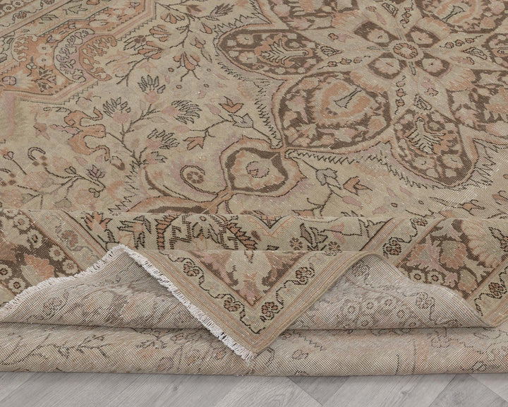 Pastel Oushak Rug 6' 5" x 9' 5" | No. VR59877