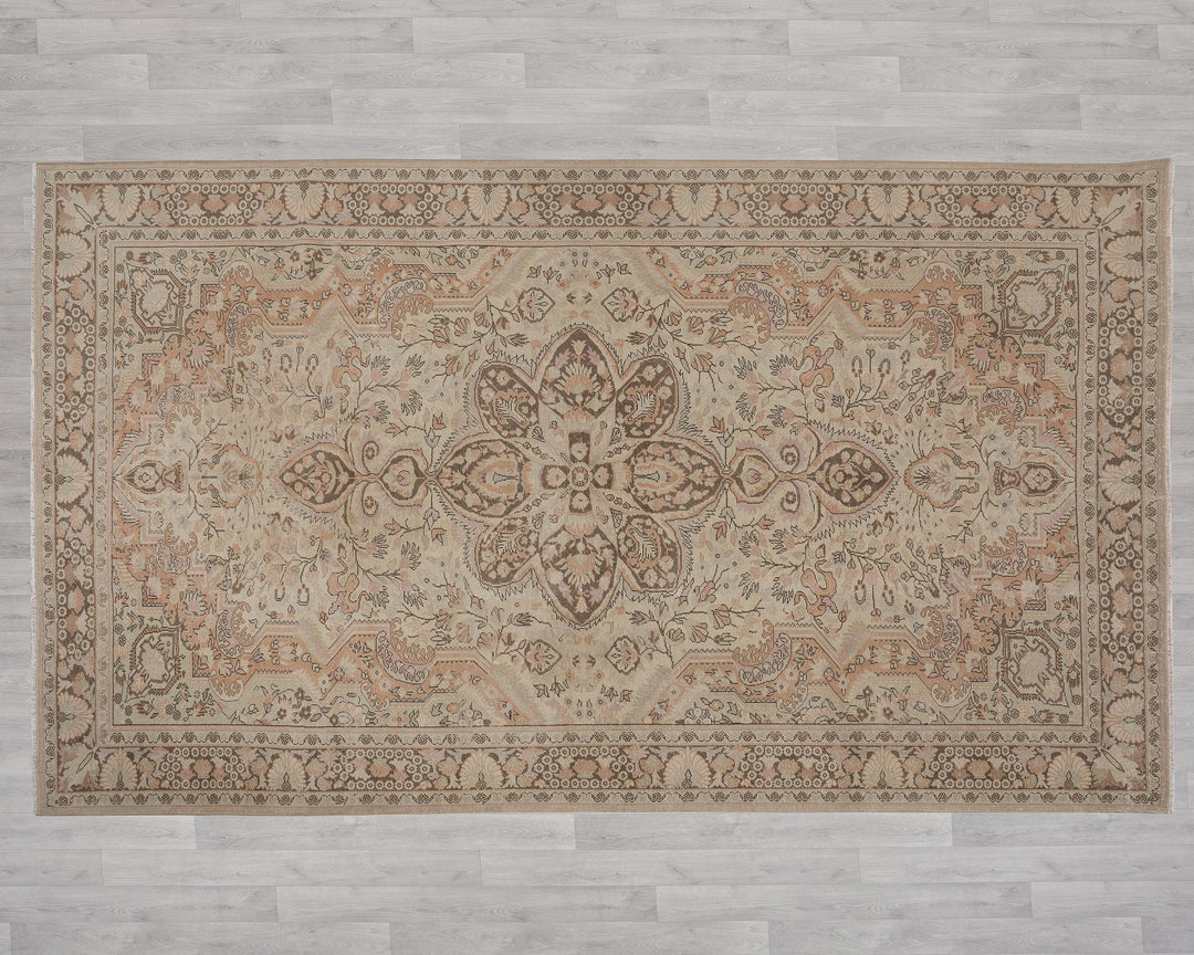 Pastel Oushak Rug 6' 5" x 9' 5" | No. VR59877