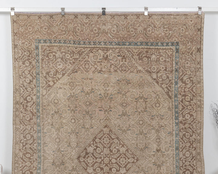 Beige Oushak Rug 6' 9" x 9' 8" | No. VR47879