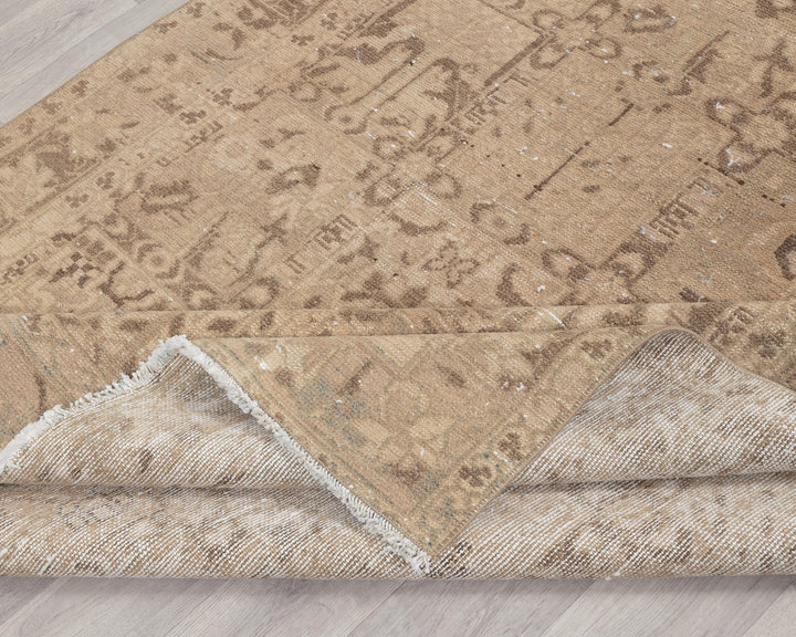 Faded Oushak Rug 5' 2" x 7' 8" | No. VR45442