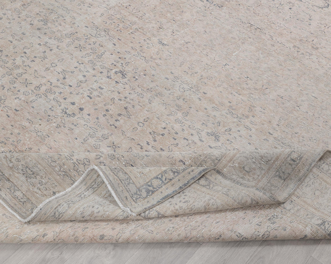 Beige Oushak Rug 8' x 11' | No. VR10020