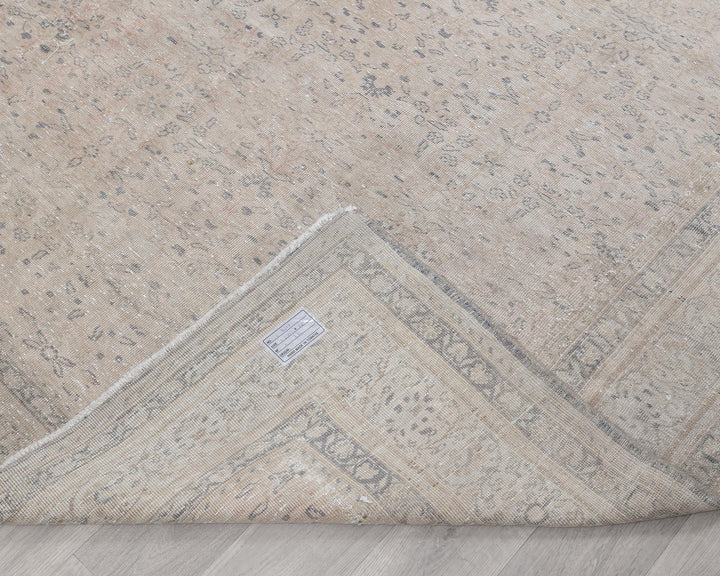 Beige Oushak Rug 8' x 11' | No. VR10020