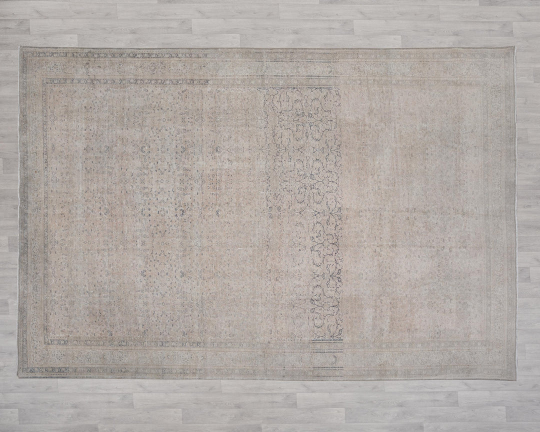 Beige Oushak Rug 8' x 11' | No. VR10020