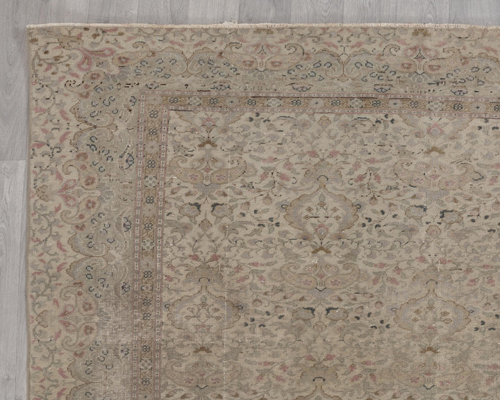 Neutral Vintage Turkish Rug 8' x 11' 7" | No. VR61242