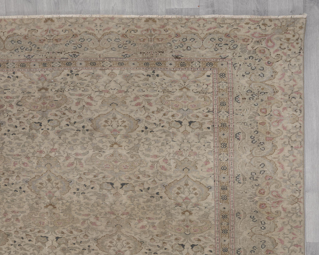 Neutral Vintage Turkish Rug 8' x 11' 7" | No. VR61242