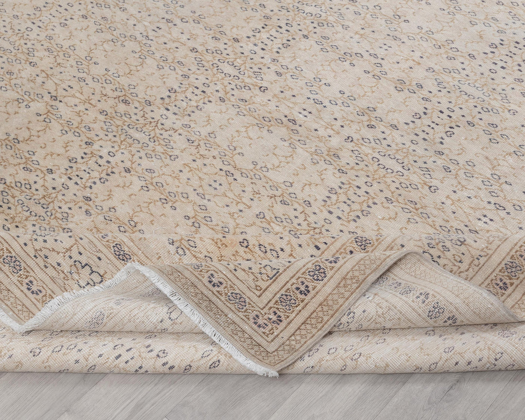 Neutral Oushak Rug 8' 1" x 11' | No. VR13150