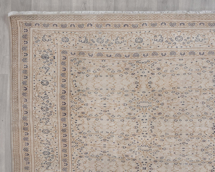 Neutral Oushak Rug 8' 1" x 11' | No. VR13150