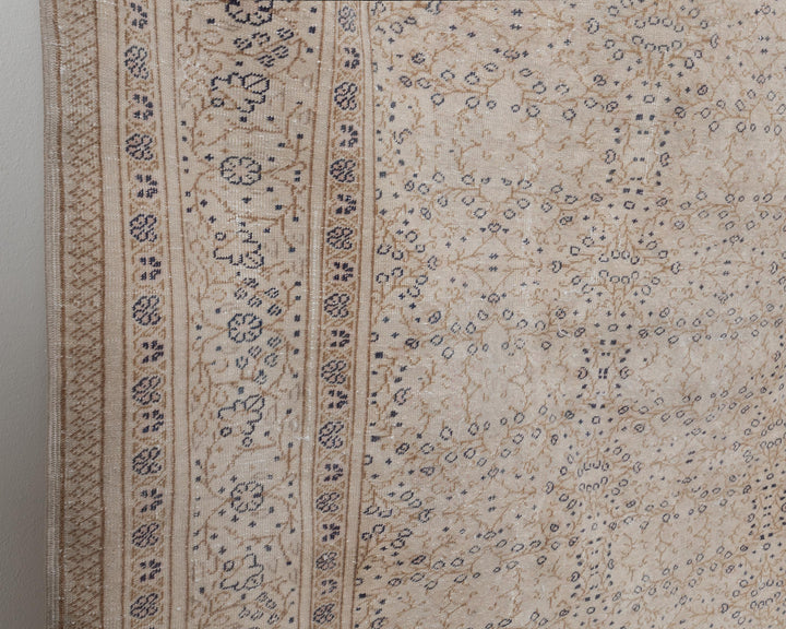 Neutral Oushak Rug 8' 1" x 11' | No. VR13150