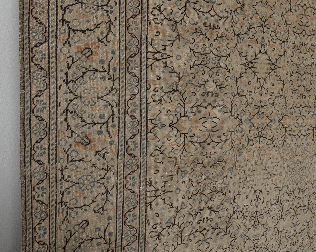 Faded Oushak Rug 8' 10" x 13' 4" | No. VR78980