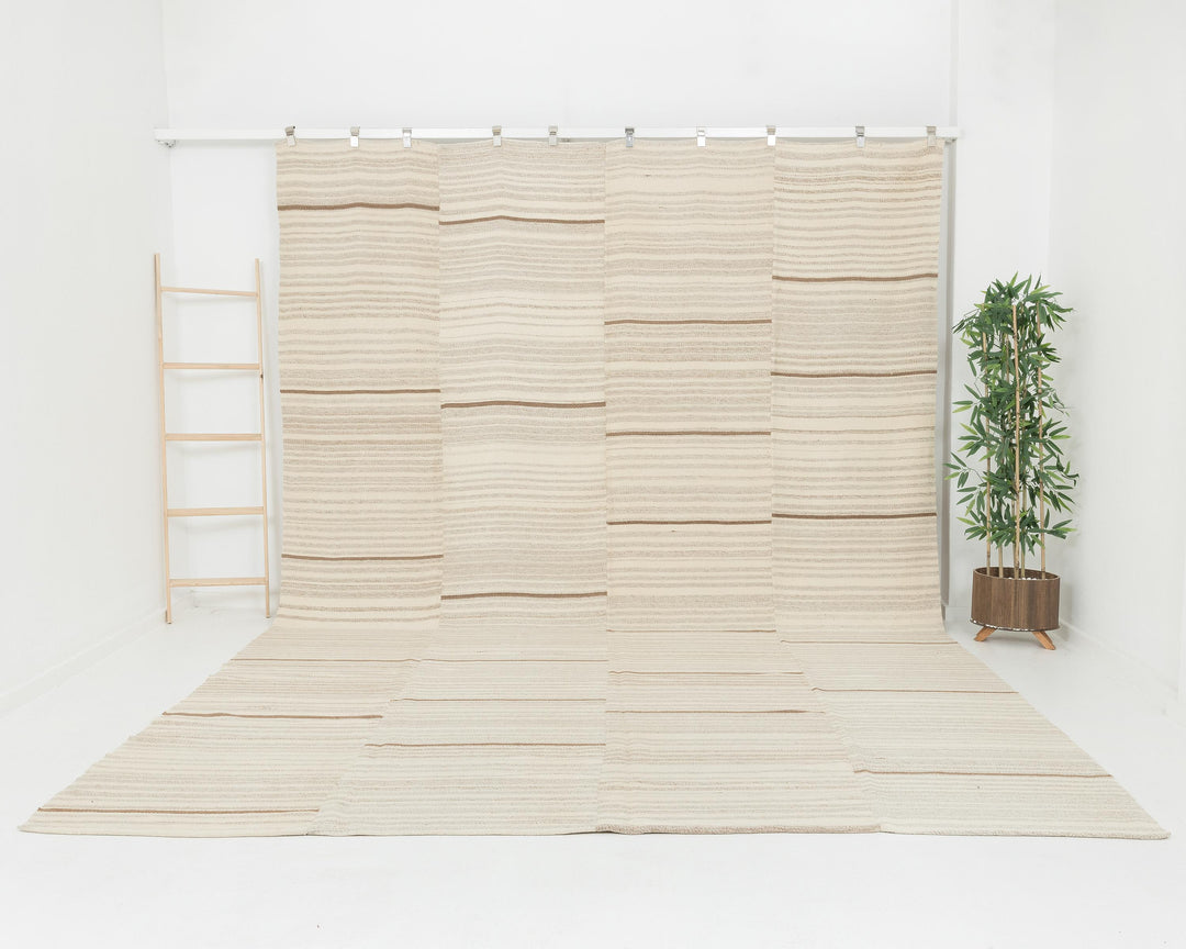 Beige Kilim Rug 13' 1" x 9' 6" | No. VR12725