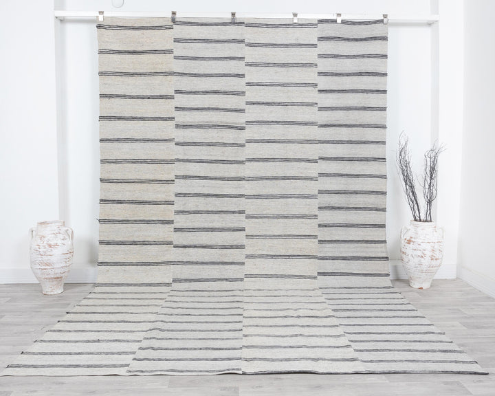 Faded Kilim Rug 7' 7" x 11' 6" | No. VR49689