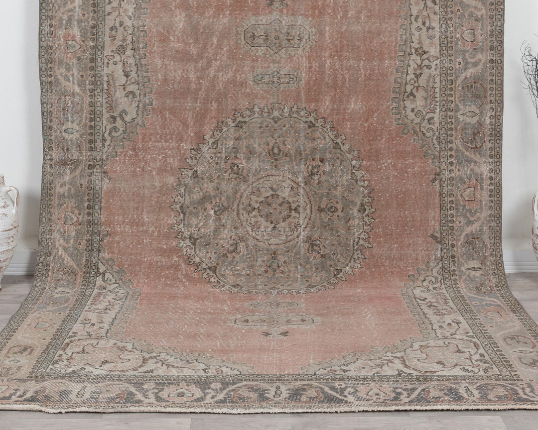 Pink Oushak Rug 7' 3" x 10' 6" | No. VR27188