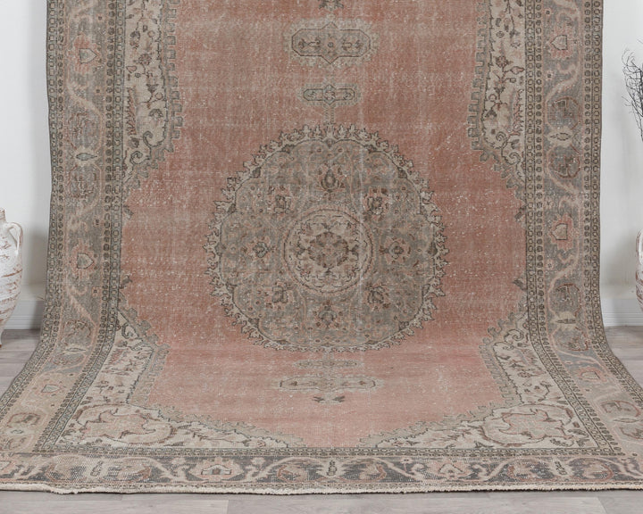 Pink Oushak Rug 7' 3" x 10' 6" | No. VR27188