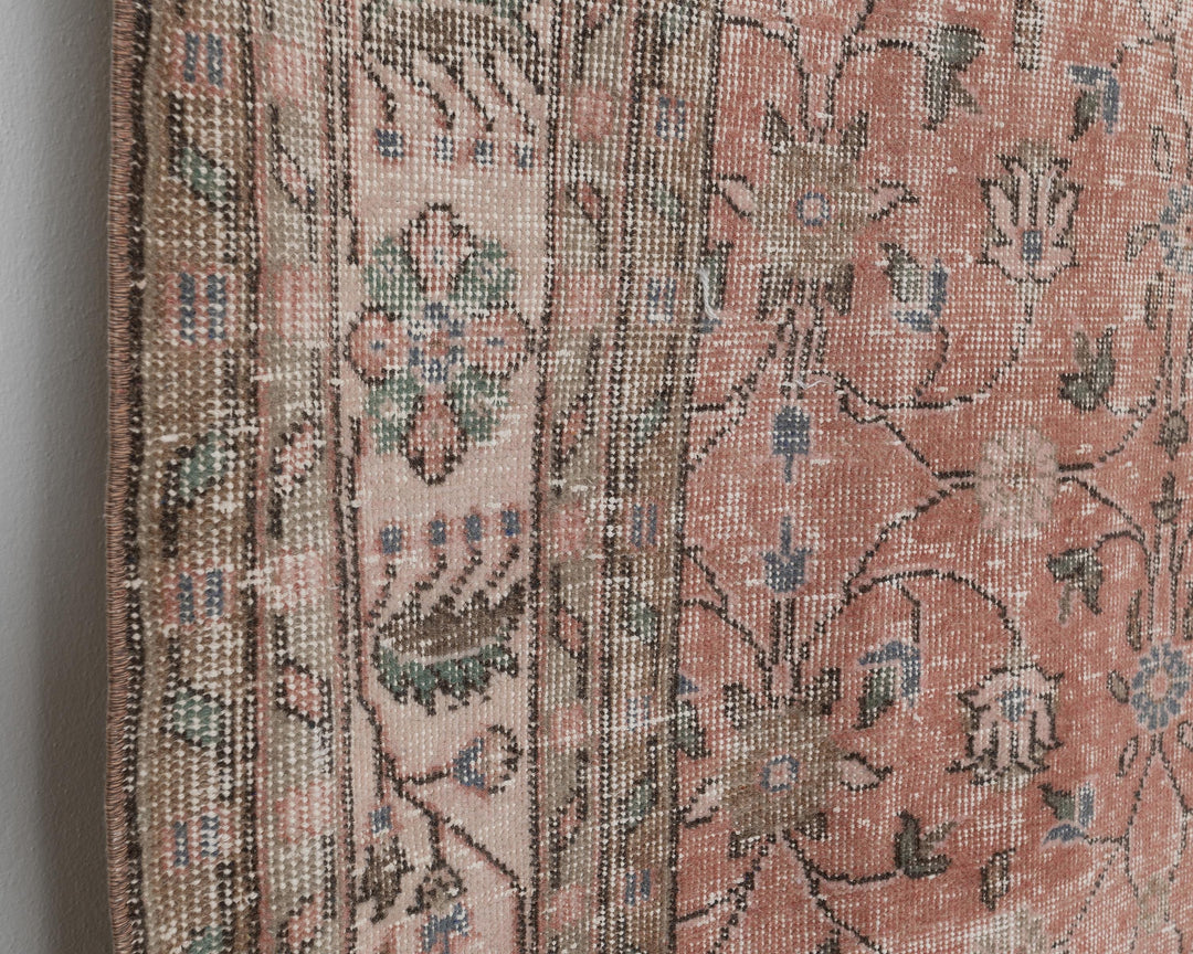 Pink Oushak Rug 6' 7" x 10' 1" | No. VR63044