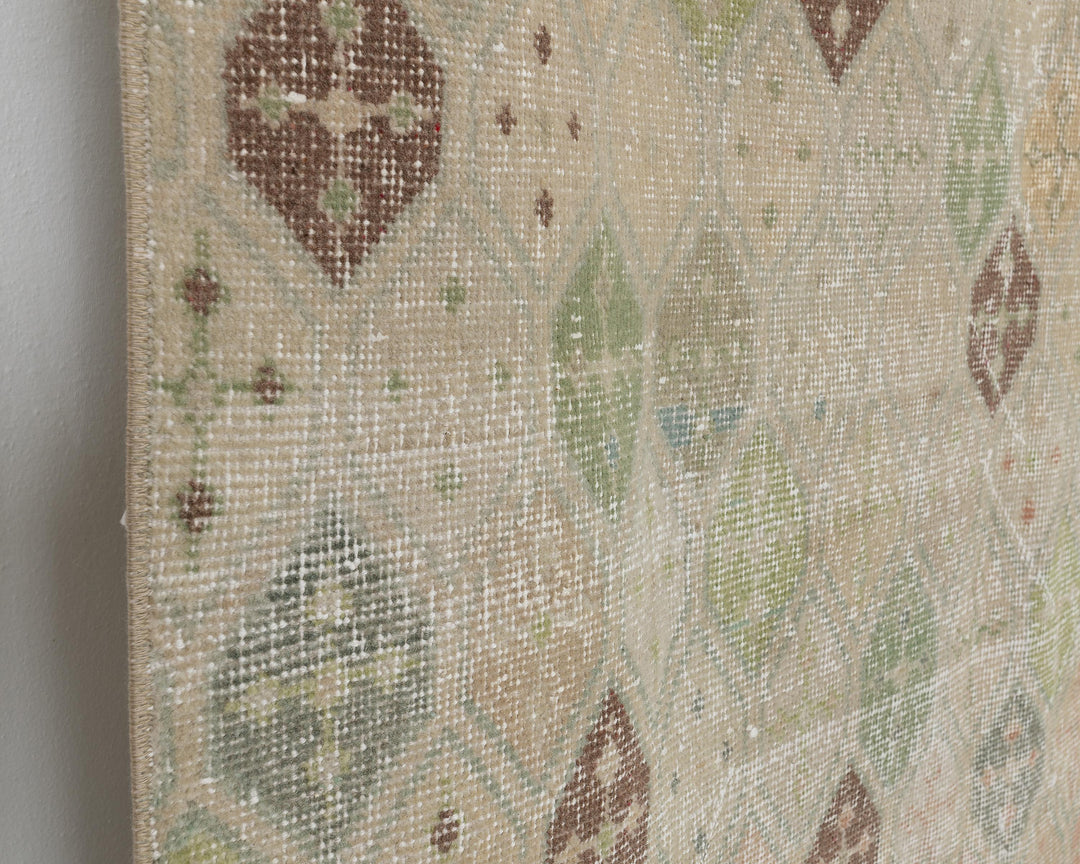 Faded Oushak Rug 4' 4" x 7' 7" | No. VR90258
