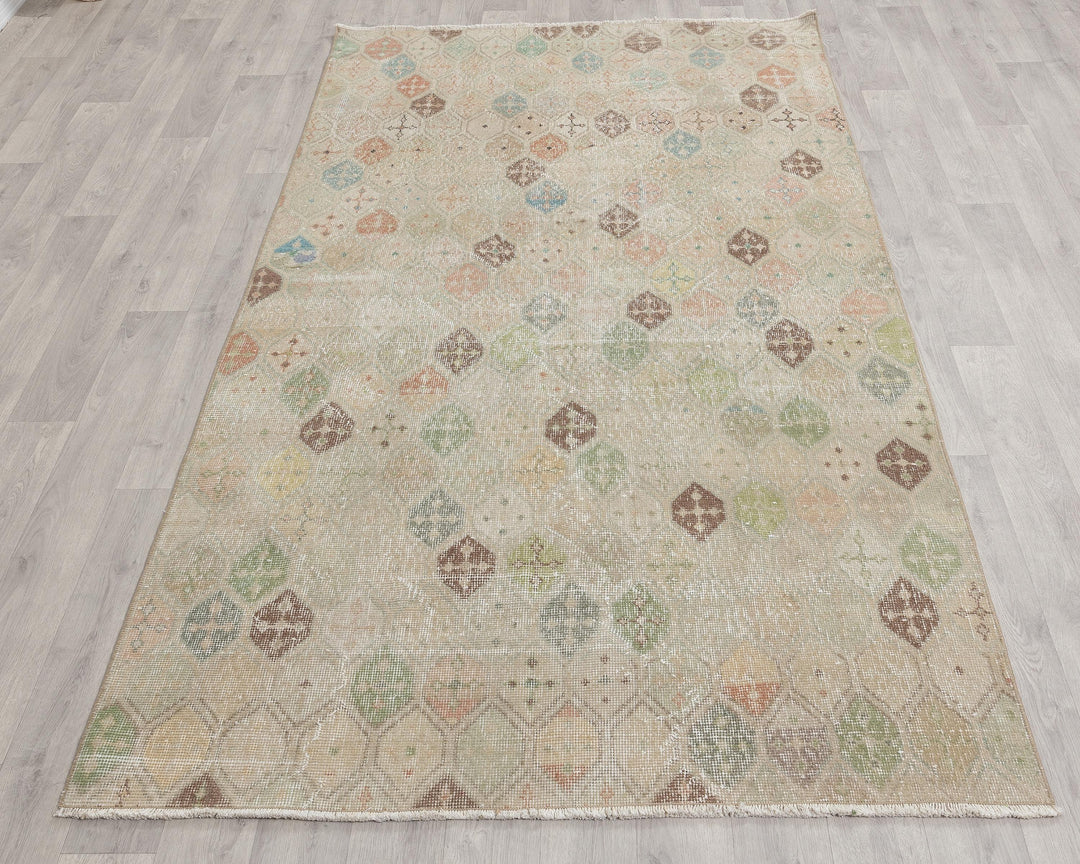 Faded Oushak Rug 4' 4" x 7' 7" | No. VR90258