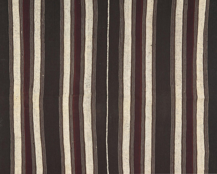 Brown Kilim Rug 6' 6" x 5' 3" | No. VR59495