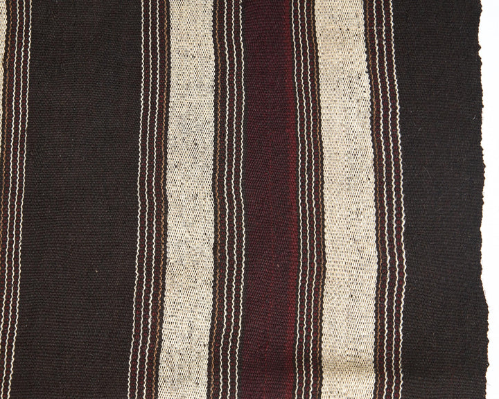 Brown Kilim Rug 6' 6" x 5' 3" | No. VR59495