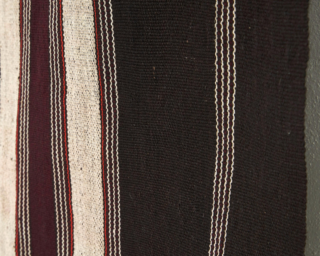Brown Kilim Rug 5' 2" x 7' 3" | No. VR20525