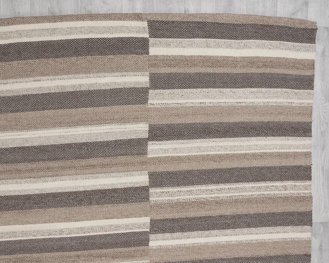 Brown Kilim Rug 9' x 13' 3" | No. VR54929