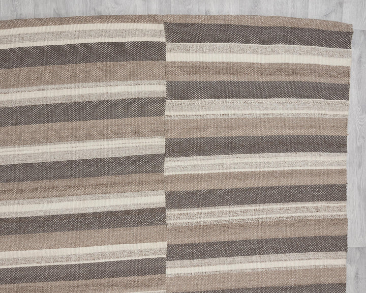 Brown Kilim Rug 9' x 13' 3" | No. VR54929