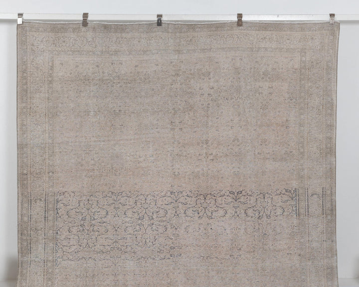 Beige Oushak Rug 8' x 11' | No. VR10020