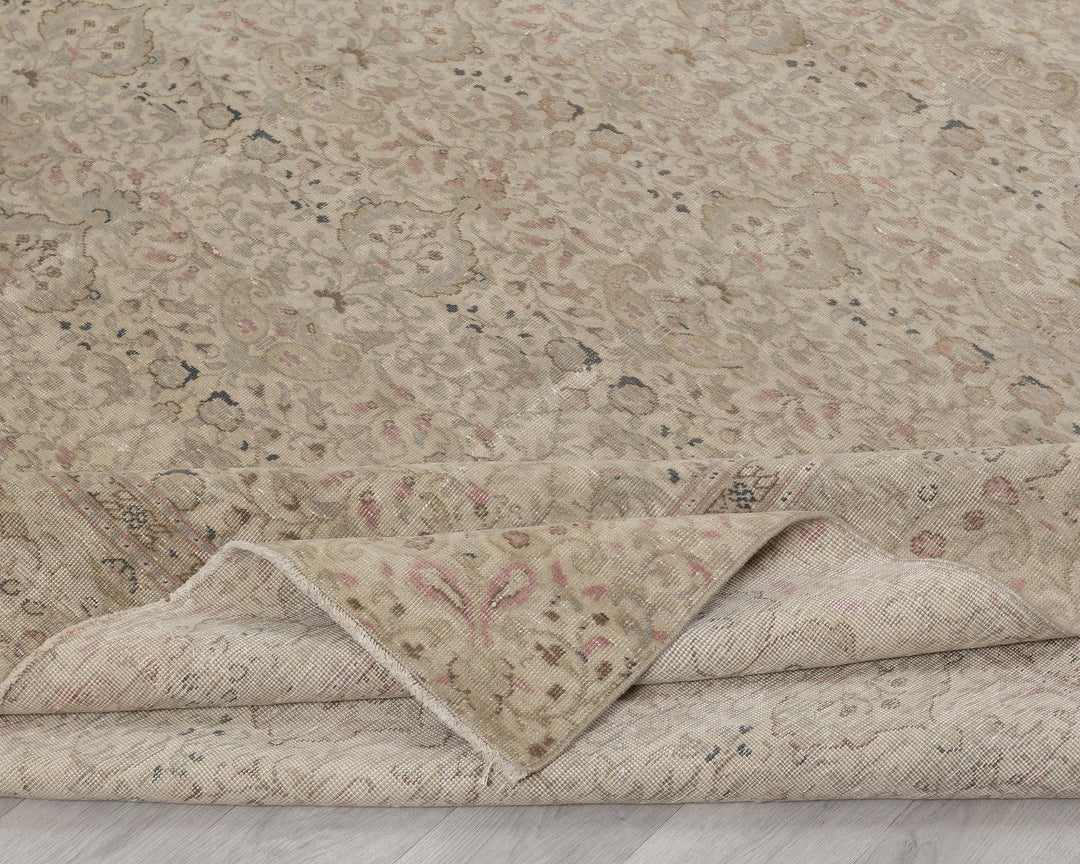 Neutral Vintage Turkish Rug 8' x 11' 7" | No. VR61242