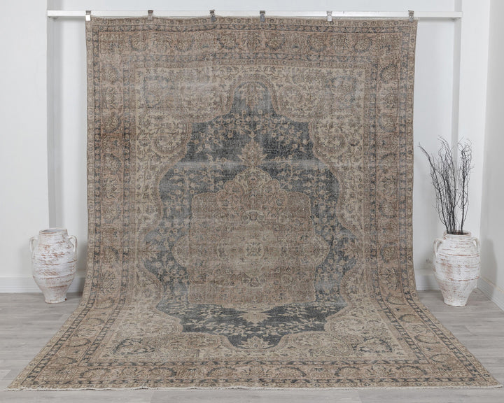 Blue Oushak Rug 8' x 11' 2" | No. VR49803