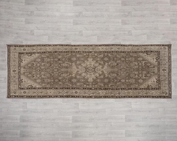 Runner Rug 3' 8" x 10' 10" | No. VR74509