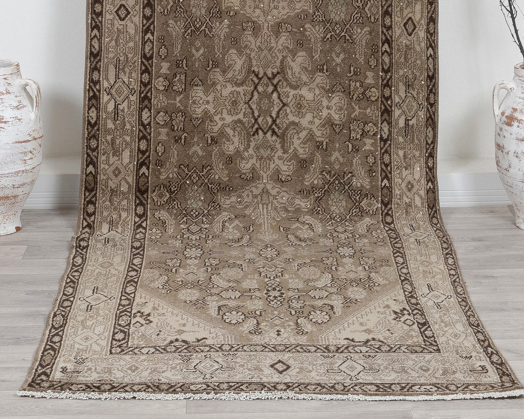 Runner Rug 3' 8" x 10' 10" | No. VR74509