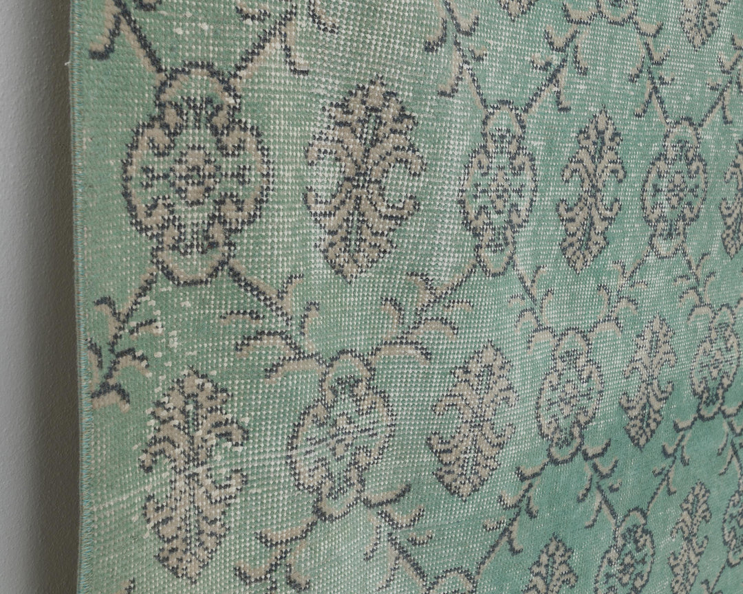 Green Oushak Rug 6' 10" x 10' 6" | No. VR22253