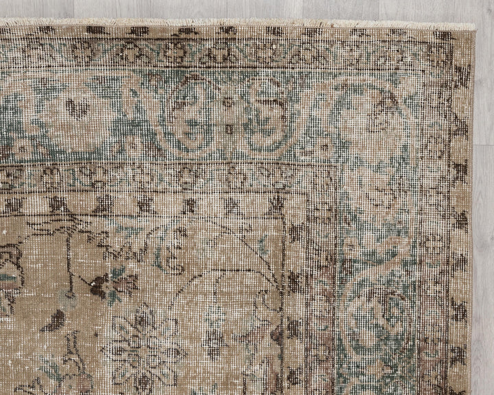 Faded Oushak Rug 6' 5" x 9' 6" | No. VR86275