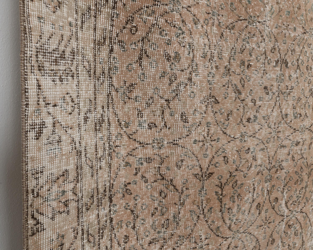 Faded Oushak Rug 6' 5" x 8' 10" | No. VR86024