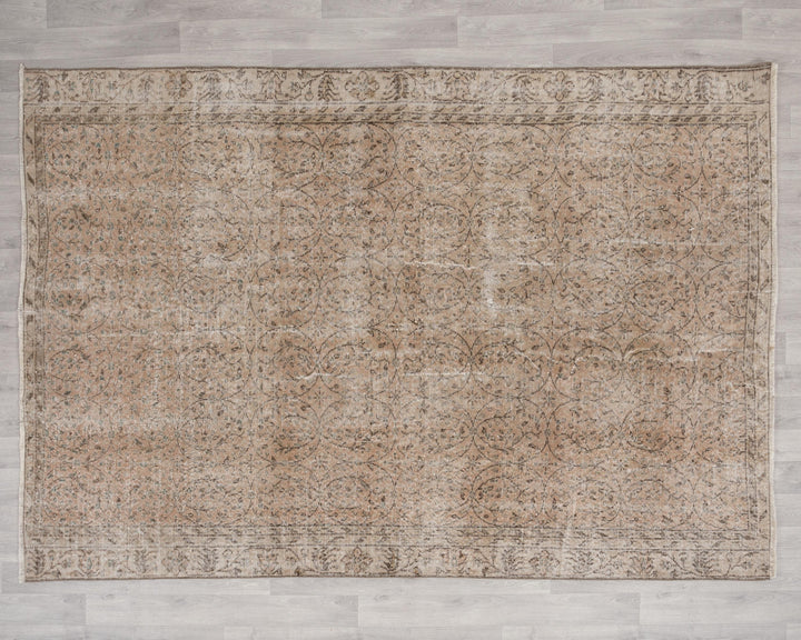 Faded Oushak Rug 6' 5" x 8' 10" | No. VR86024