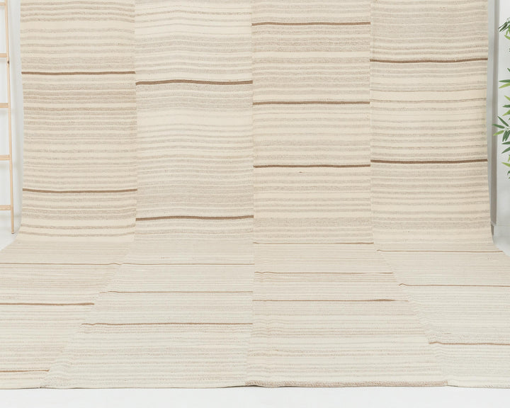 Beige Kilim Rug 13' 1" x 9' 6" | No. VR12725