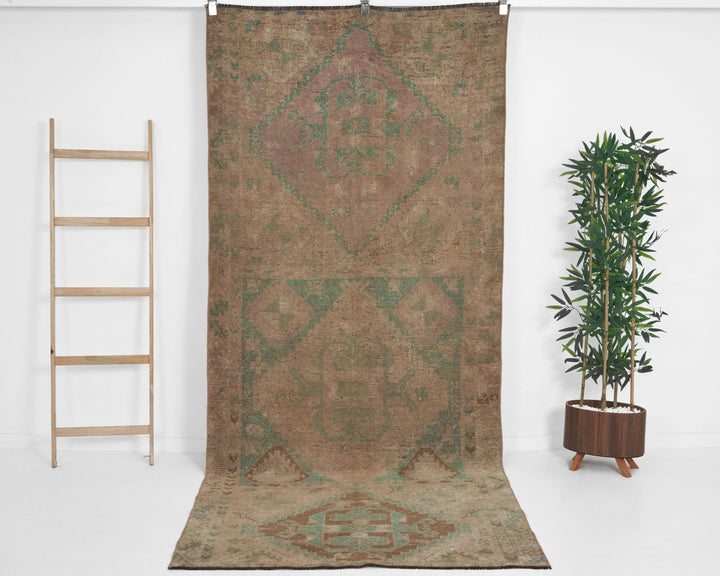 Faded Runner Rug 4' 2" x 9' 8" | No. VR97914