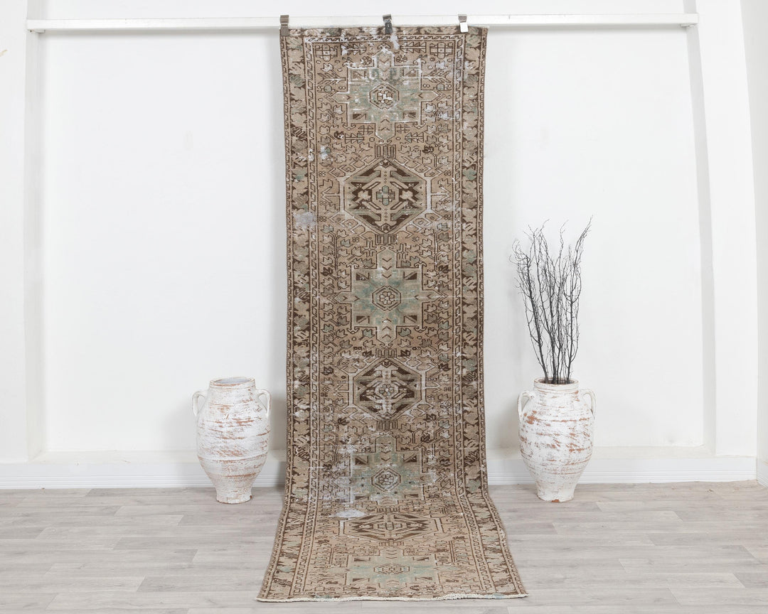 Neutral Runner Rug 2' 11" x 10' 2" | No. VR92397