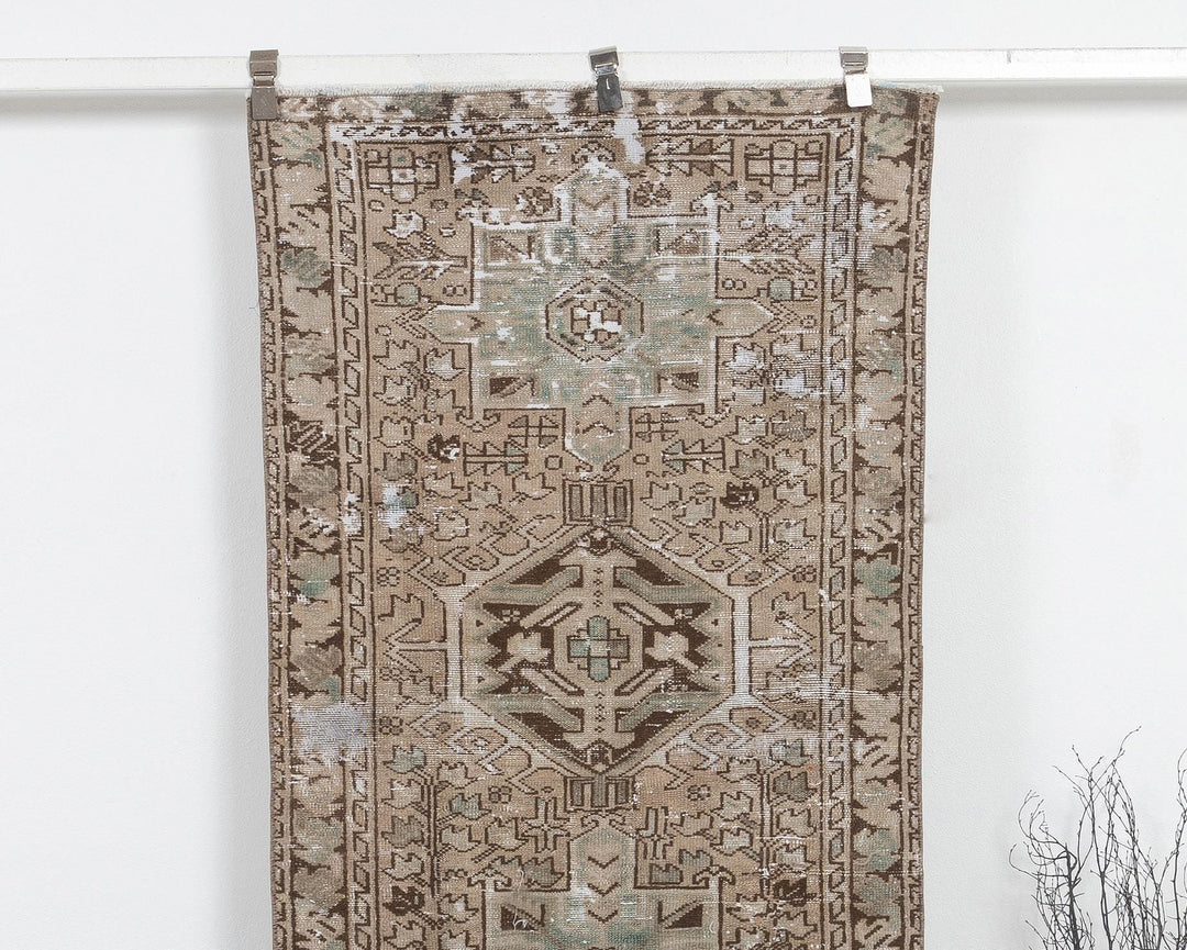 Neutral Runner Rug 2' 11" x 10' 2" | No. VR92397
