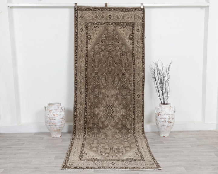 Runner Rug 3' 8" x 10' 10" | No. VR74509