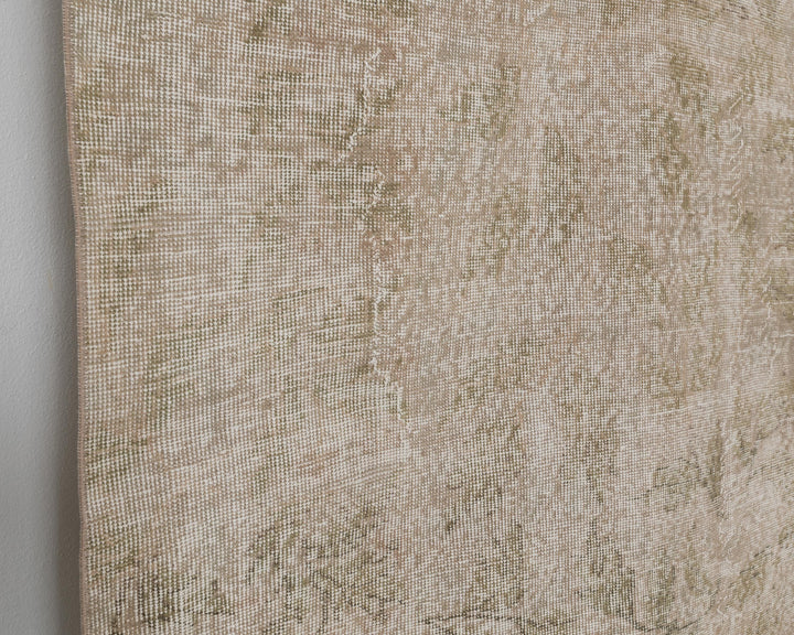 Faded Oushak Rug 7' x 10' | No. VR95579