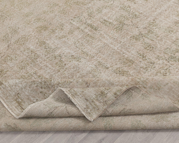 Faded Oushak Rug 7' x 10' | No. VR95579